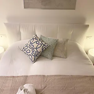 repubblica-one-room-apartment.it-lombardy.com/